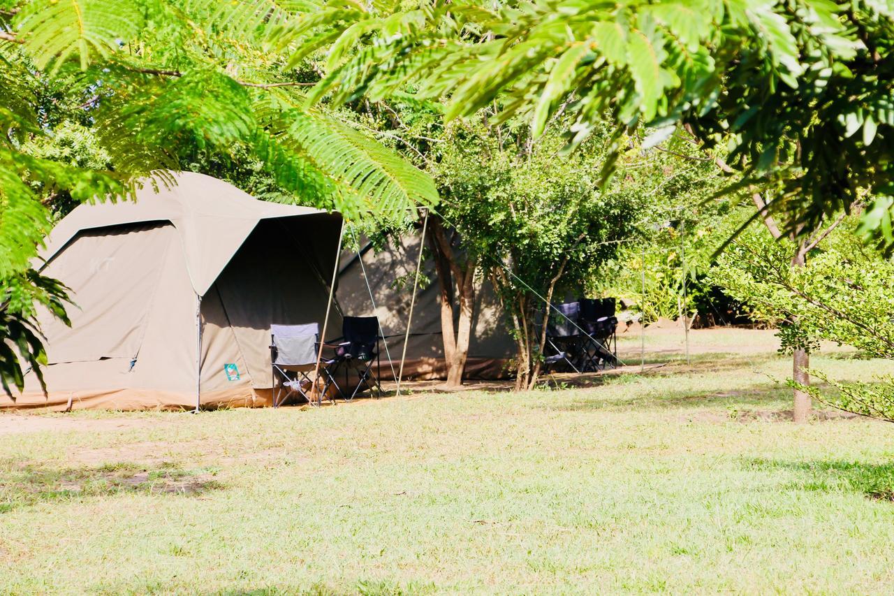 Camp Bastian Mikumi Villa Exterior foto